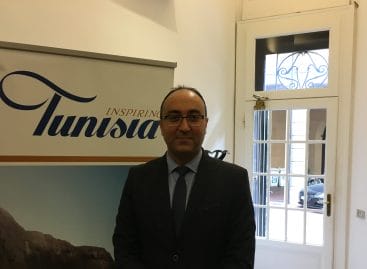 La Tunisia riapre le frontiere al turismo organizzato
