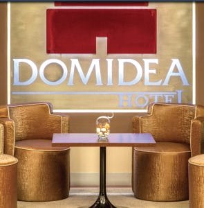 Domidea Hotel logo salotto