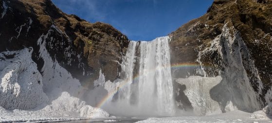 L’Islanda esclusiva di Giver tra whale watching e deserti di ghiaccio