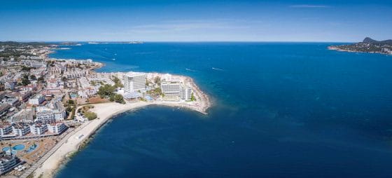 A Ibiza apre Amàre Beach, l’hotel che spopolerà su Instagram