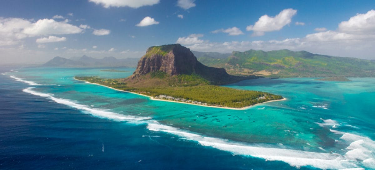 Mauritius abolisce i tamponi per tutti i turisti