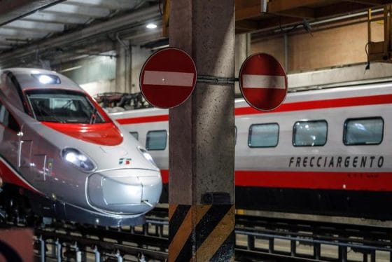 Sisma in Toscana, traffico ferroviario in tilt