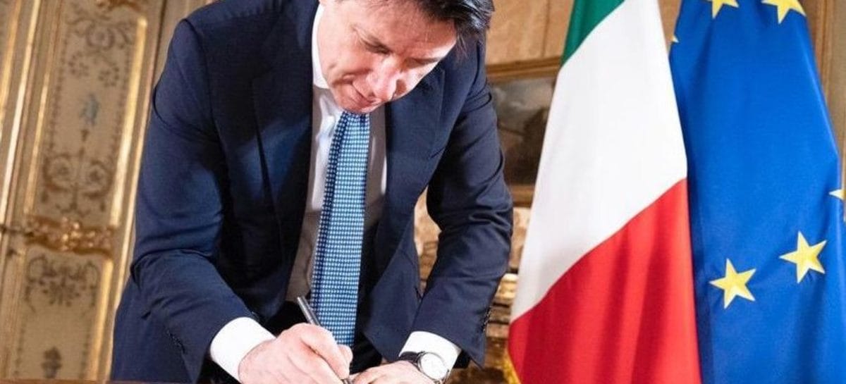 Chiusi parchi a tema, fiere e casinò: <br>l’ultimo dpcm firmato Conte