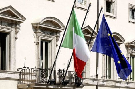 Spinta sulle vacanze in Italia: <br>la promessa di Conte