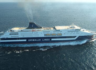 Grimaldi compra navi, terminal e linee da Armas Trasmediterránea