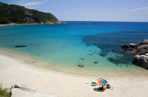 L’Isola d’Elba lancia la polizza anti Covid per i turisti