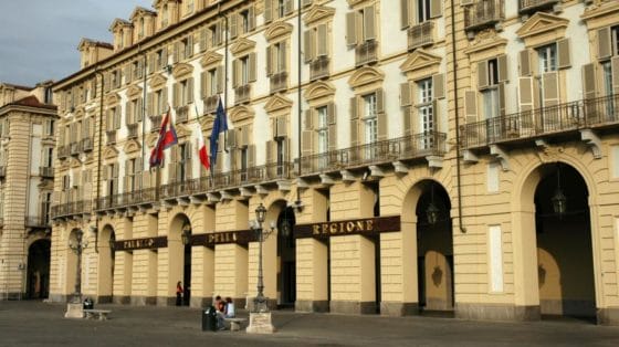 Nasce il comitato delle agenzie del Piemonte: “Subito aiuti concreti”