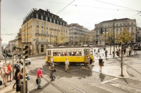Il Portogallo riapre ai turisti europei: le regole per l’ingresso
