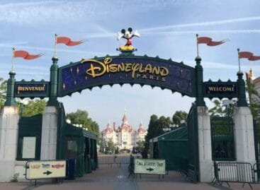 Disneyland Paris, online la nuova app per le agenzie di viaggi