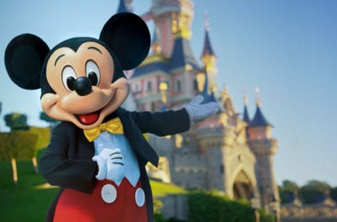 Parigi, il Disneyland Hotel riapre nel 2024 dopo il restyling