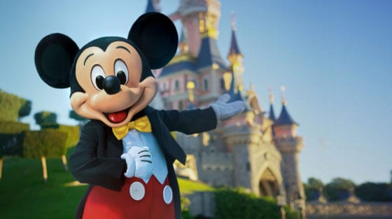 Parigi, il Disneyland Hotel riapre nel 2024 dopo il restyling