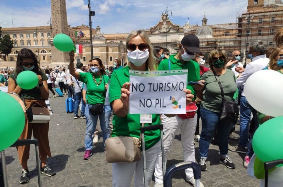manifestazione agenti di viaggi Roma 4 giugno