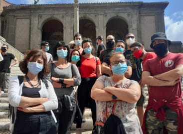 Roma, lavoratori del turismo in piazza: “Reddito garantito fino a fine crisi”