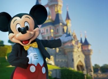 Disneyland Paris lascia aperte le prenotazioni per Natale
