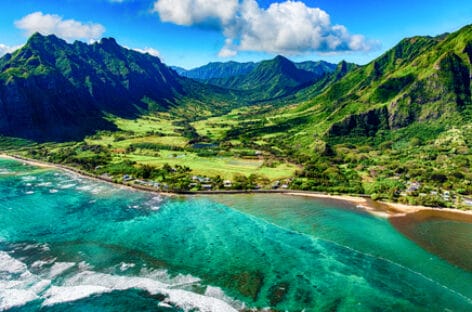 Le Hawaii riaprono: niente quarantena per i turisti vaccinati