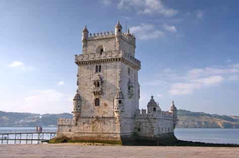 Lisbona, le misure di sicurezza per accogliere i turisti