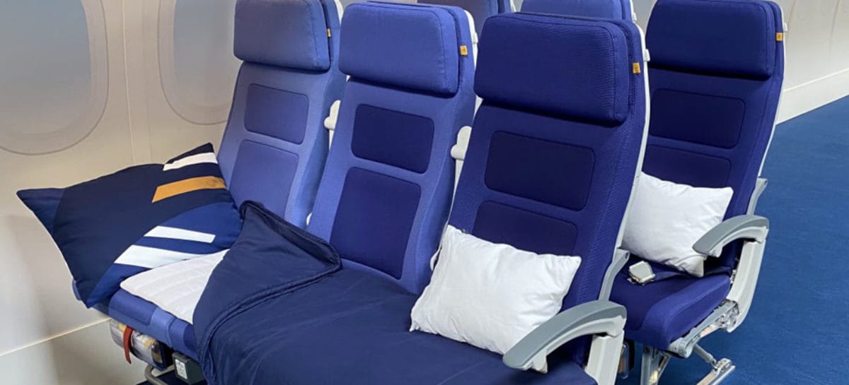 La mossa di Lufthansa: i sedili diventano letto anche in Economy