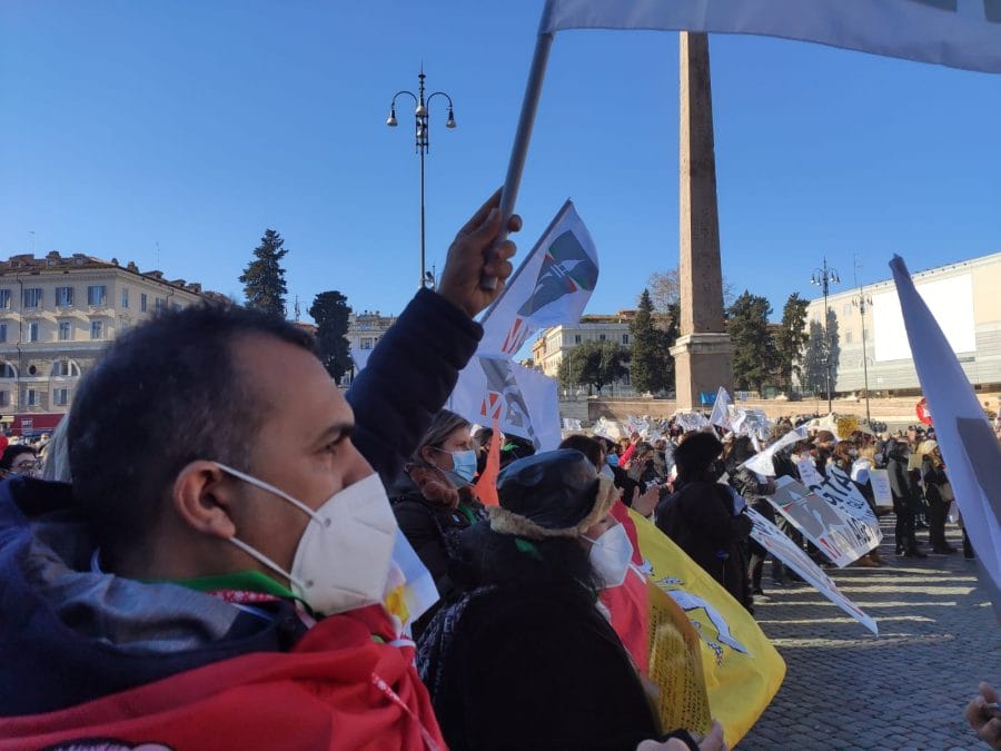 Maavi piazza del popolo roma