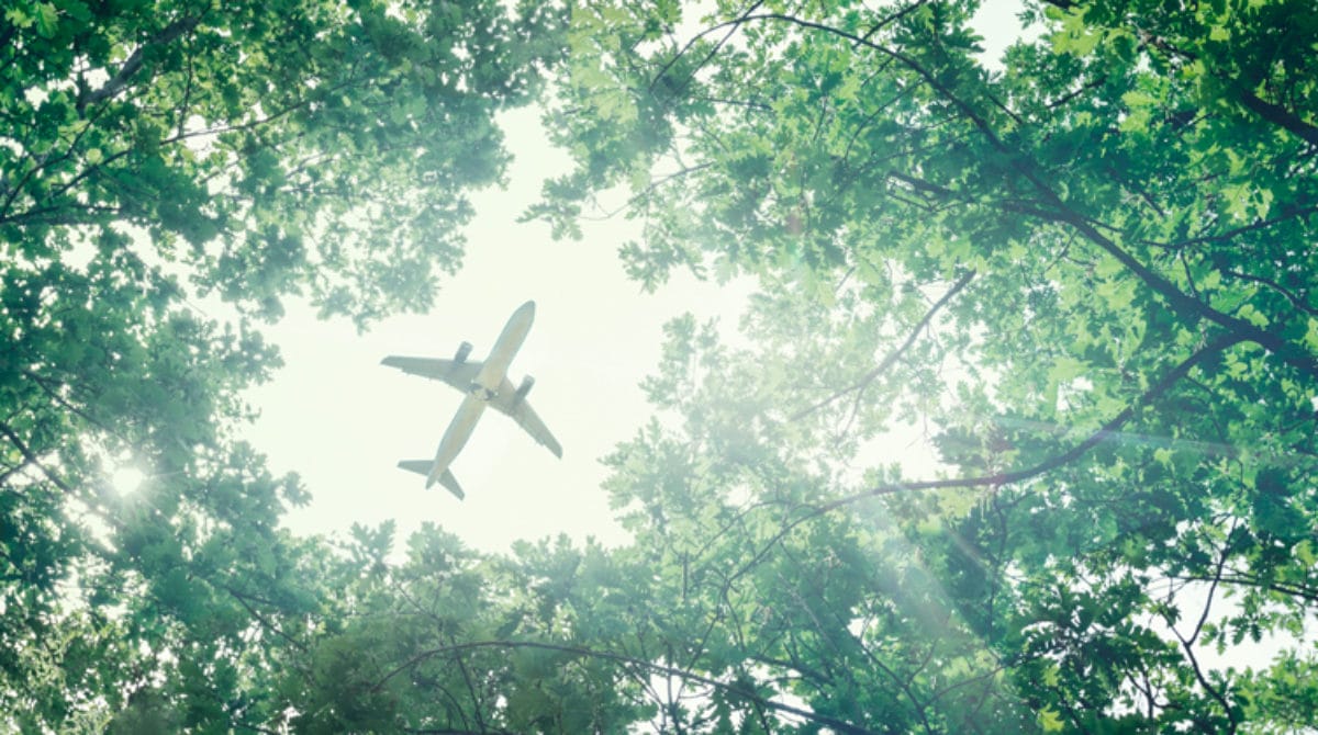 Trasporto aereo, la corsa a ostacoli della sostenibilità
