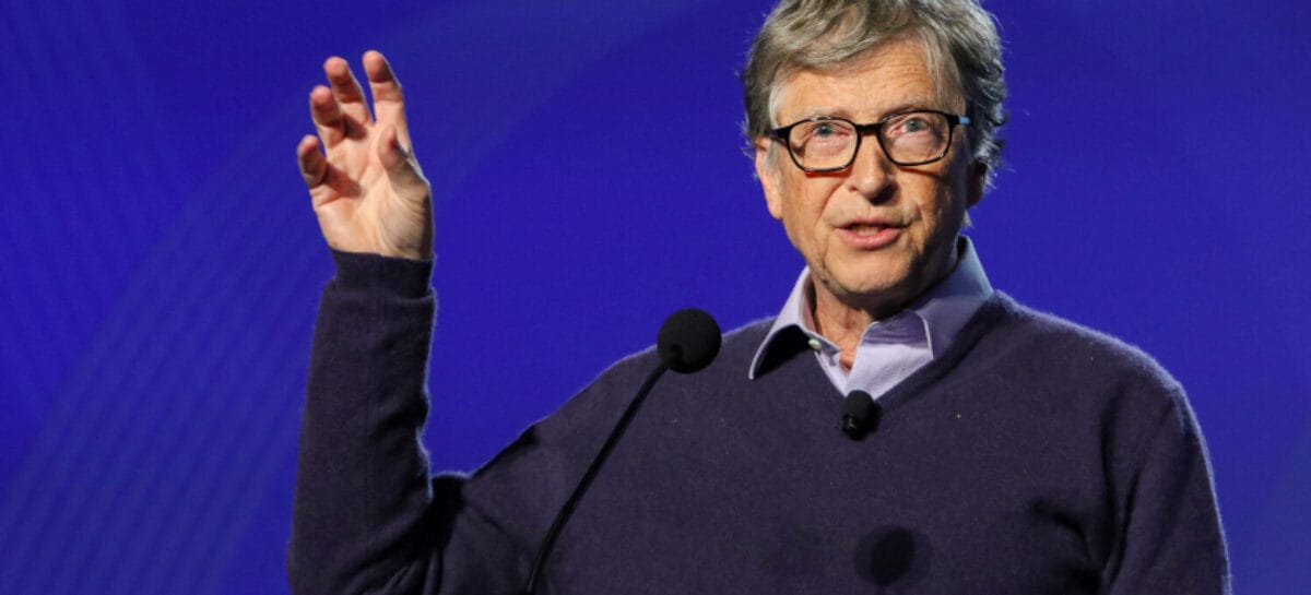La profezia di Bill Gates: «Ripresa del turismo nel 2022»