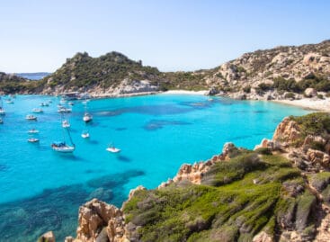 Sardegna, stretta su seconde case e non residenti