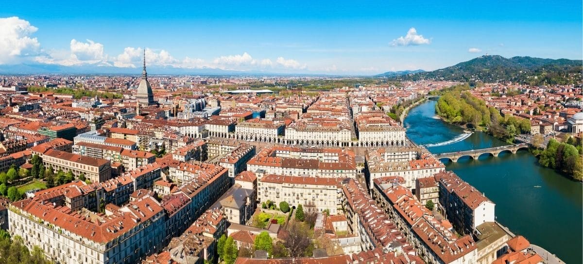 Modello blockchain per Visit Piemonte: benefit al turista in cambio dei dati