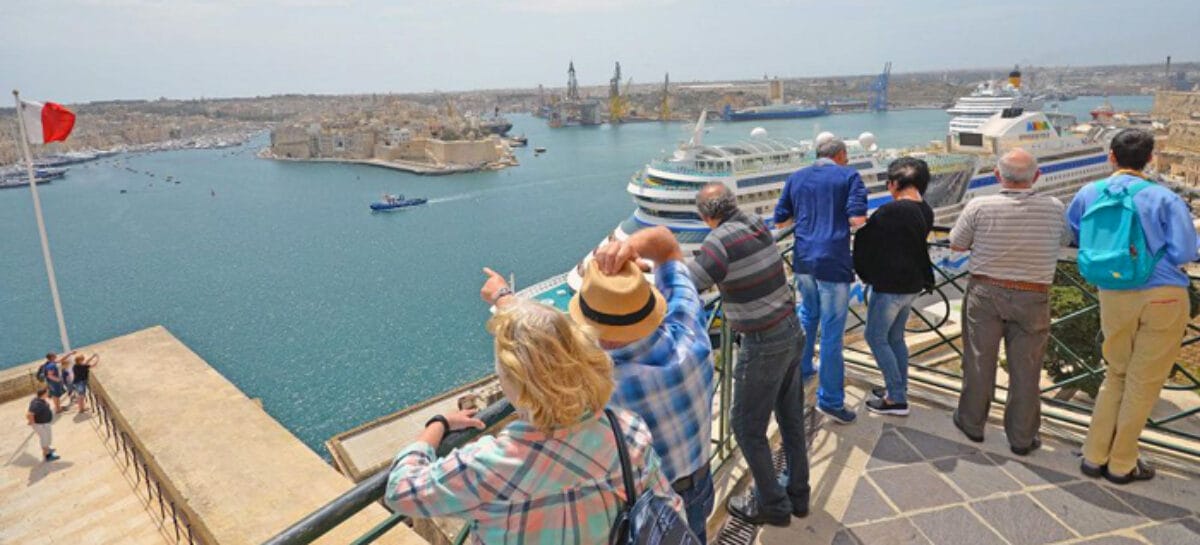 Malta lancia i soggiorni lunghi per i turisti over 65