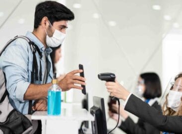 Le sfide del trasporto aereo: pass biometrici e niente code