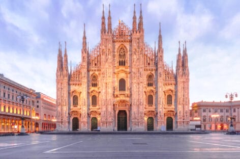 Milano e Roma regine del booking online: il report eDreams