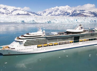 Royal Caribbean lancia il giro del mondo con Serenade of the Seas
