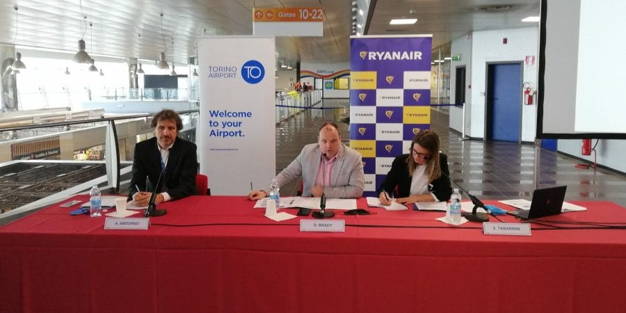 Apertura nuova base Ryanair a Torino