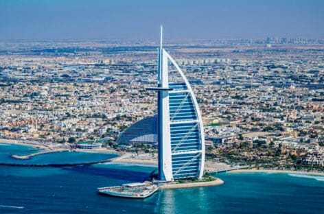 Emirati, obiettivo 40 milioni di pernottamenti entro il 2031