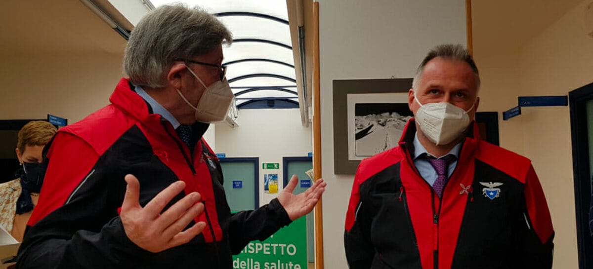 Aiuti, Garavaglia: “Decontribuzione per adv e t.o.”