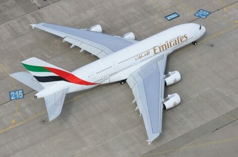Emirates batte tutti: primo volo 100% Saf con l’iconico A380