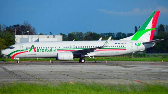 «Aeroitalia inadempiente»: è rottura con Forlì Airport