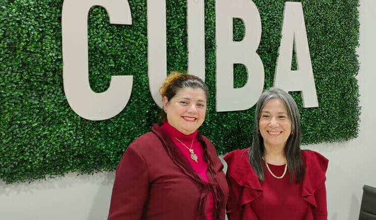 cuba, Cuba Madelene Gonzalez-Pardo Sanchez,Mirta Granda Averhoff