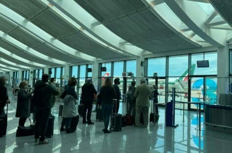 Aeroporto di Brindisi, low cost contro l’aumento della tassa d’imbarco