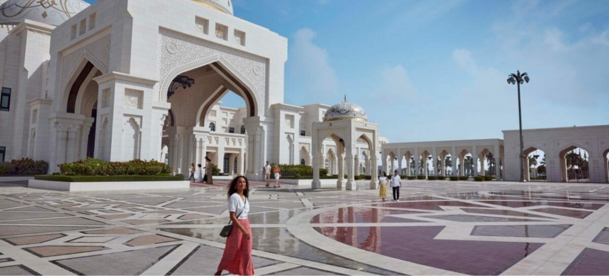 Abu Dhabi lancia la nuova campagna promo e social “Find Your Pace”
