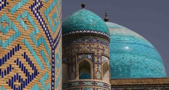 Uzbekistan libero: via i paletti anti Covid alle frontiere
