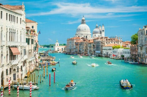 Venezia, il ticket d’ingresso slitta all’estate 2023