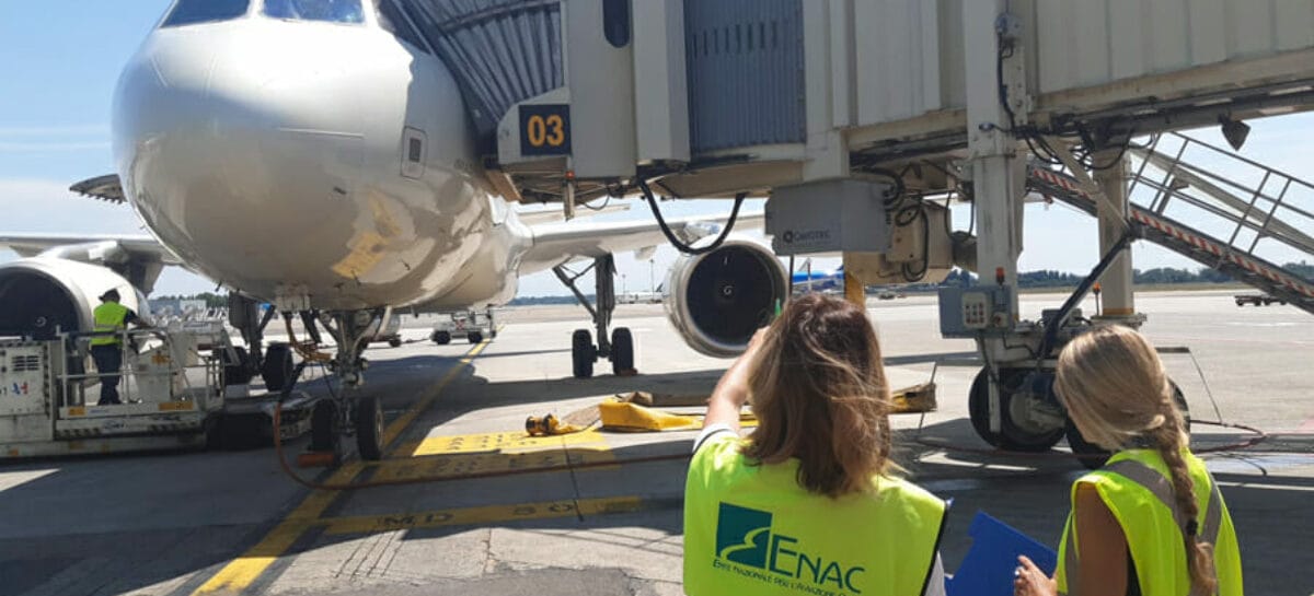 Cancellazioni, l’Enac attiva un piano straordinario di assistenza ai passeggeri