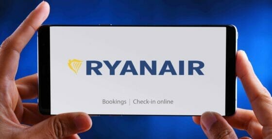 Agenzie contro Ryanair. Crac del sistema low cost