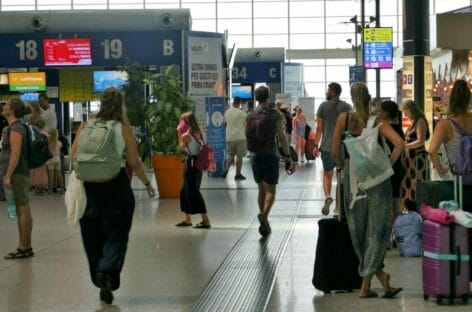 Aeroporto di Cagliari, record voli domestici nella summer 2022
