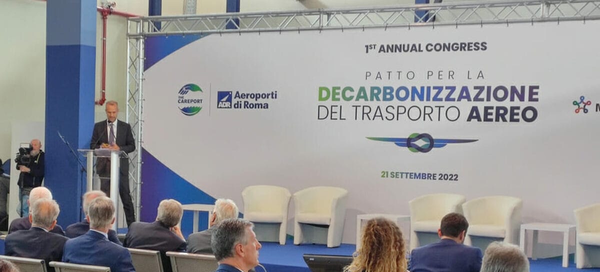 A Fiumicino decolla il patto per decarbonizzare il trasporto aereo