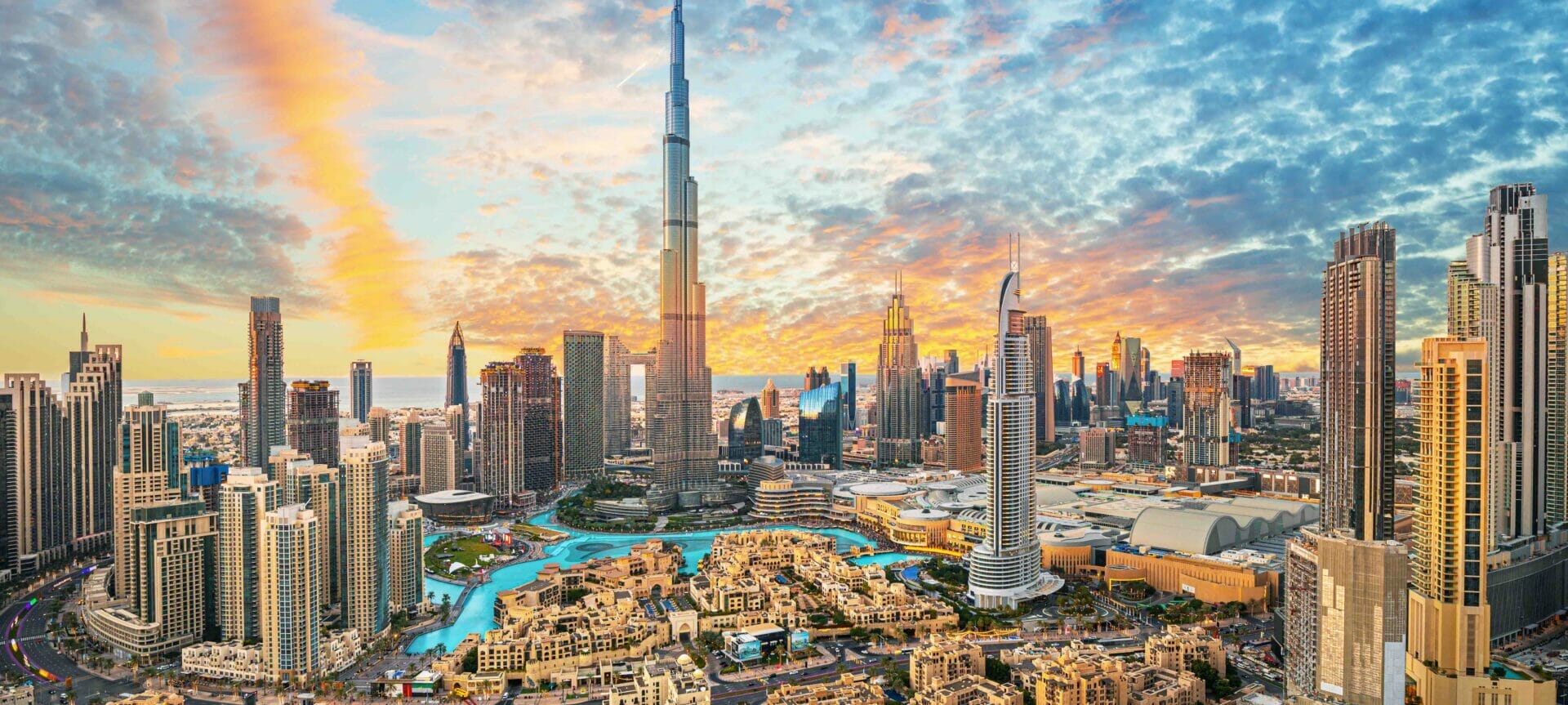 Dubai downtown_adobe