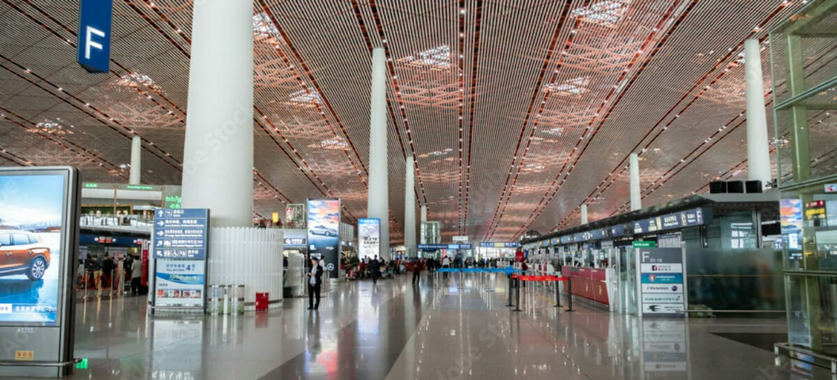 L’aeroporto di Pechino rimuove l’obbligo di test Covid