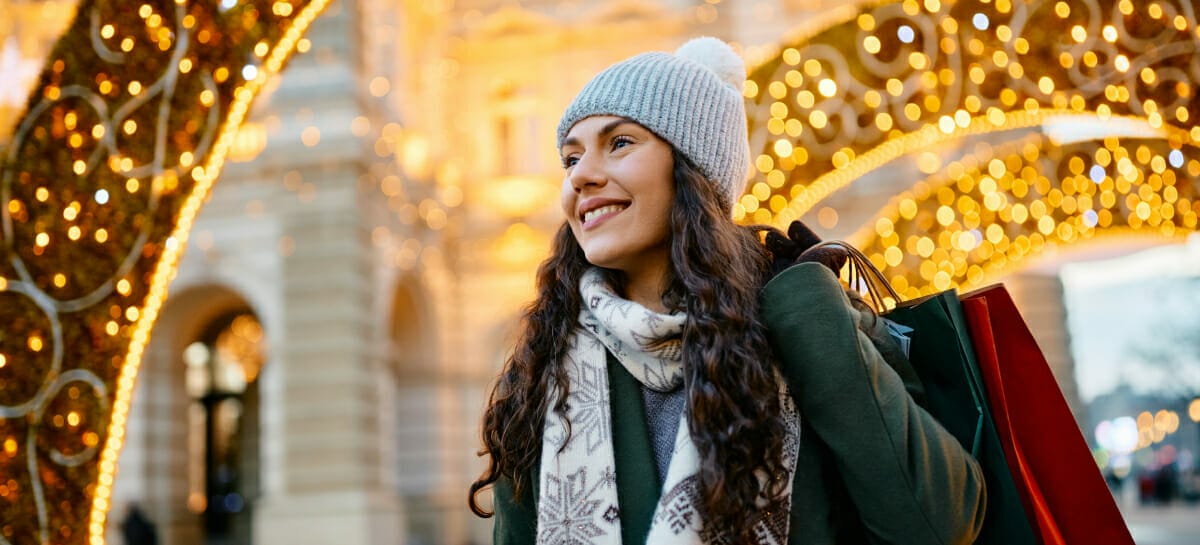 Natale, il 61% dei viaggiatori resterà in Italia: il report Amex