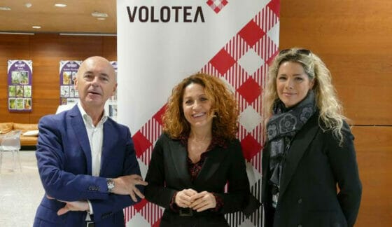Volotea aggiunge tre rotte da Cagliari per Barcellona, Atene e Brindisi