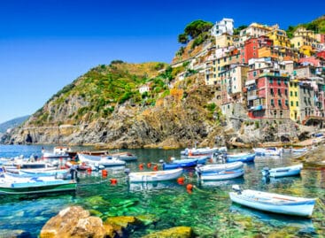 Cinque Terre, il sindaco di Riomaggiore: «Sì al booking preventivo»