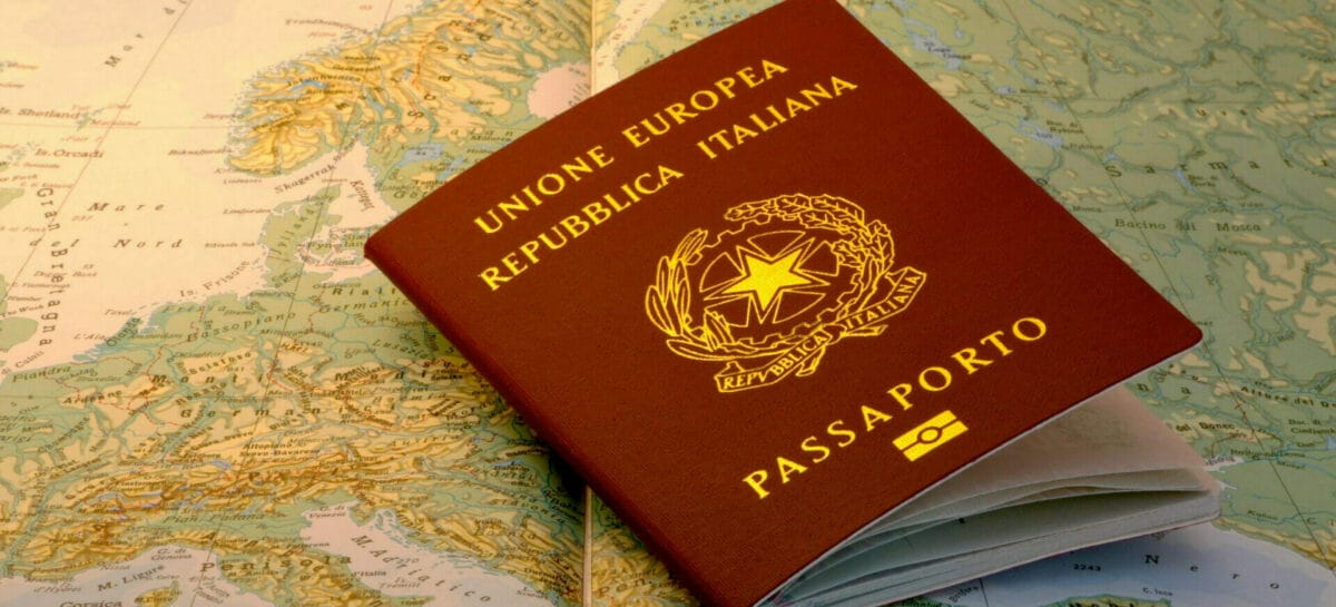 Passaporti, fine dell’odissea ritardi: +38% ad aprile